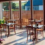 Megnyugtat-lak Apartmanhaz Nocleg ze śniadaniem 3*