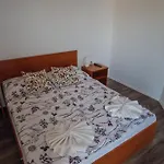 Megnyugtat-lak Apartmanhaz