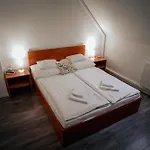Nocleg ze śniadaniem Megnyugtat-lak Apartmanhaz Demjén