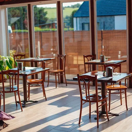 Megnyugtat-lak Apartmanhaz Frühstückspension 3*