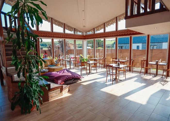 Megnyugtat-lak Apartmanhaz לינה וארוחת בוקר Demjén